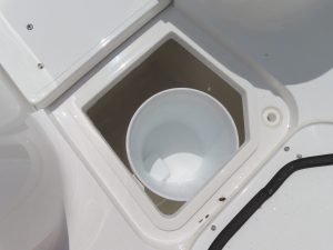 Ultra 305 SE Photo 15