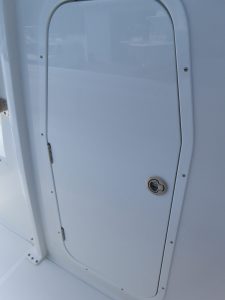 Ultra 305 SE Photo 24