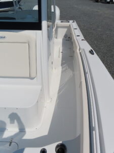 Gamefish 28 Forward Seat Photo 20