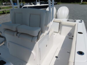 Gamefish 28 Forward Seat Photo 23