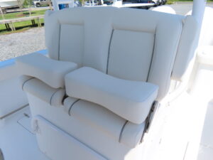 Gamefish 28 Forward Seat Photo 24