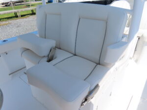 Gamefish 28 Forward Seat Photo 25