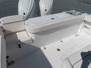 Gamefish 27 Forward Seat Photo 41