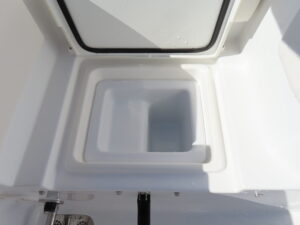 Gamefish 27 Forward Seat Photo 44