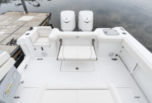 Gamefish 30 Forward Seat Photo 5