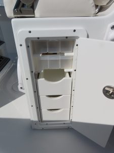 Ultra 265 SE Photo 33