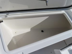 Gamefish 27 Forward Seat Photo 15