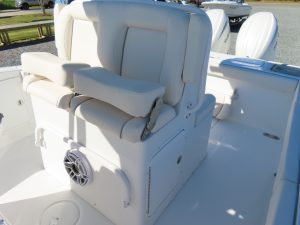 Gamefish 27 Forward Seat Photo 25