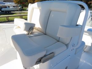 Gamefish 27 Forward Seat Photo 28