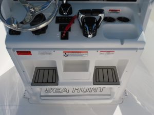 Gamefish 27 Forward Seat Photo 32