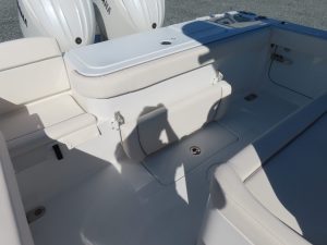 Gamefish 27 Forward Seat Photo 39