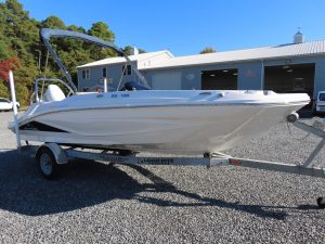 SunDeck Sport 185 OB Photo 2
