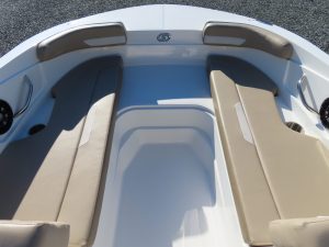 SunDeck Sport 185 OB Photo 8