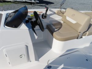 SunDeck Sport 185 OB Photo 16