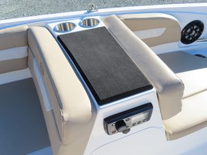 SunDeck Sport 185 OB Photo 21