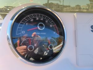 SunDeck Sport 185 OB Photo 18