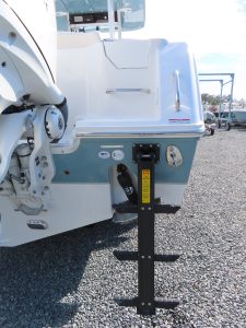 Ultra 305 CB Photo 7