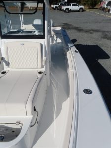 Ultra 305 CB Photo 20