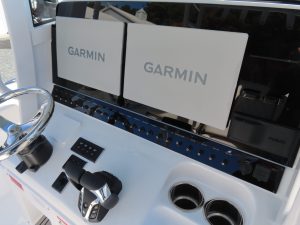 Ultra 305 CB Photo 27