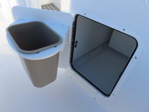 Ultra 305 CB Photo 35