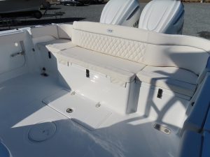 Ultra 305 CB Photo 44