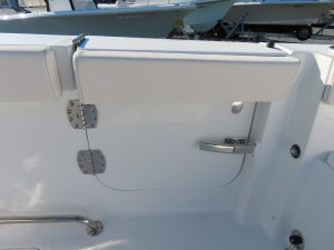 Ultra 305 CB Photo 51