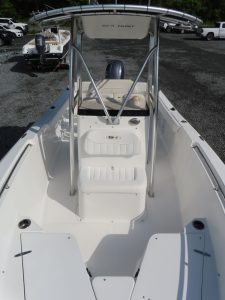 Triton 225 Photo 15
