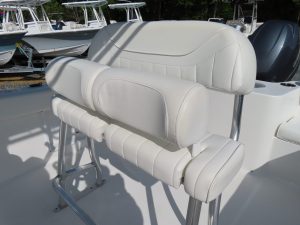 Triton 225 Photo 23