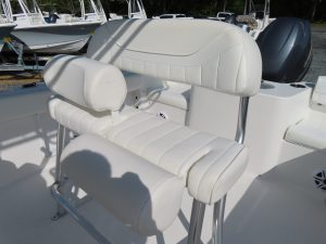 Triton 225 Photo 24