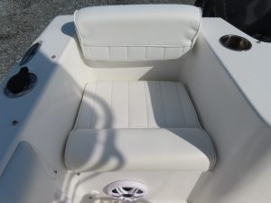 Triton 225 Photo 30
