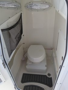 Ultra 265 SE Photo 17