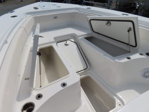 Gamefish 27 Forward Seat Photo 10