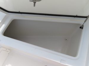 Gamefish 27 Forward Seat Photo 13