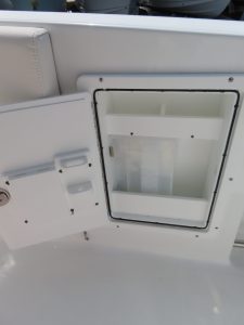 Gamefish 27 Forward Seat Photo 34
