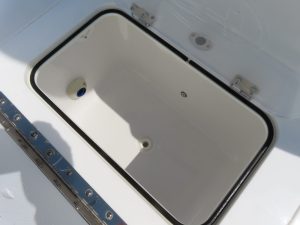 Gamefish 27 Forward Seat Photo 37
