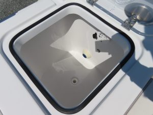 Gamefish 27 Forward Seat Photo 48