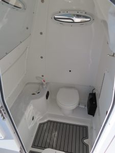 Ultra 305 SE Photo 25
