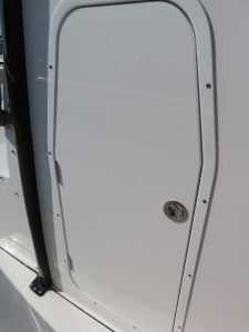 Ultra 305 SE Photo 24