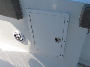 Ultra 305 SE Photo 39
