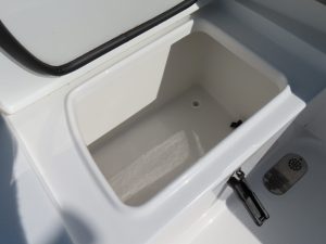 Ultra 305 SE Photo 52